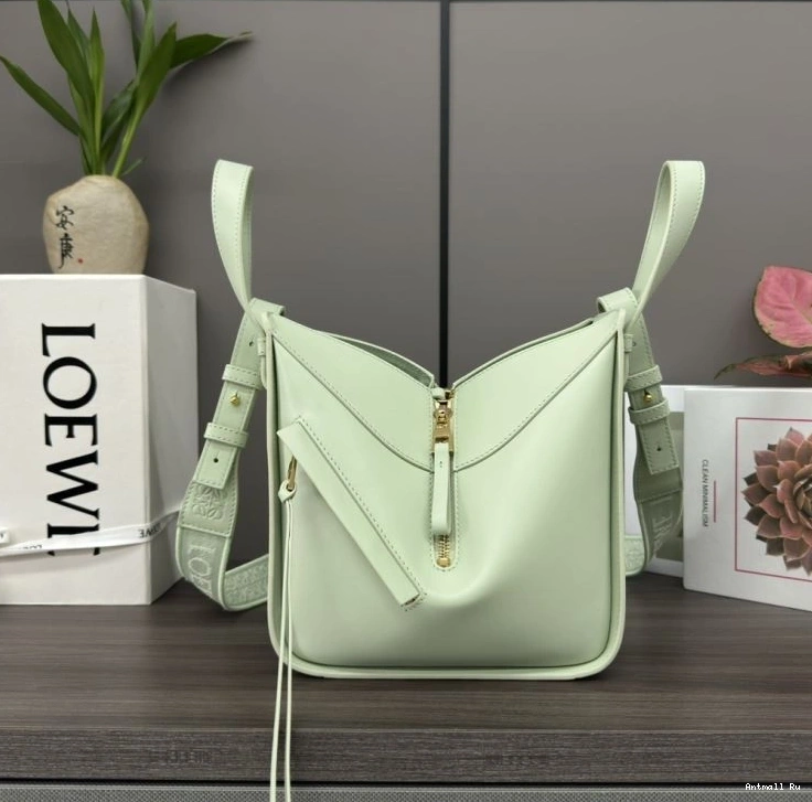 Loewe Reliable Bags 73351 Hammock 0727